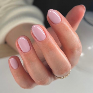 Manicura semipermanente